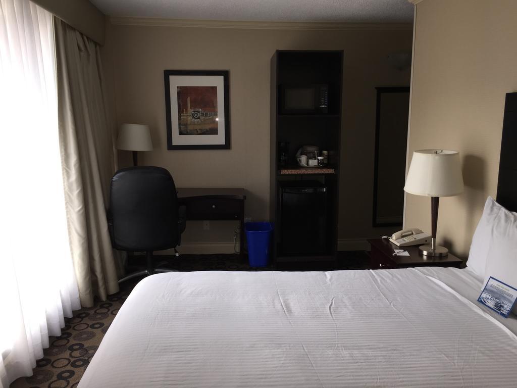 Park Inn & Suites By Radisson Vancouver Zewnętrze zdjęcie