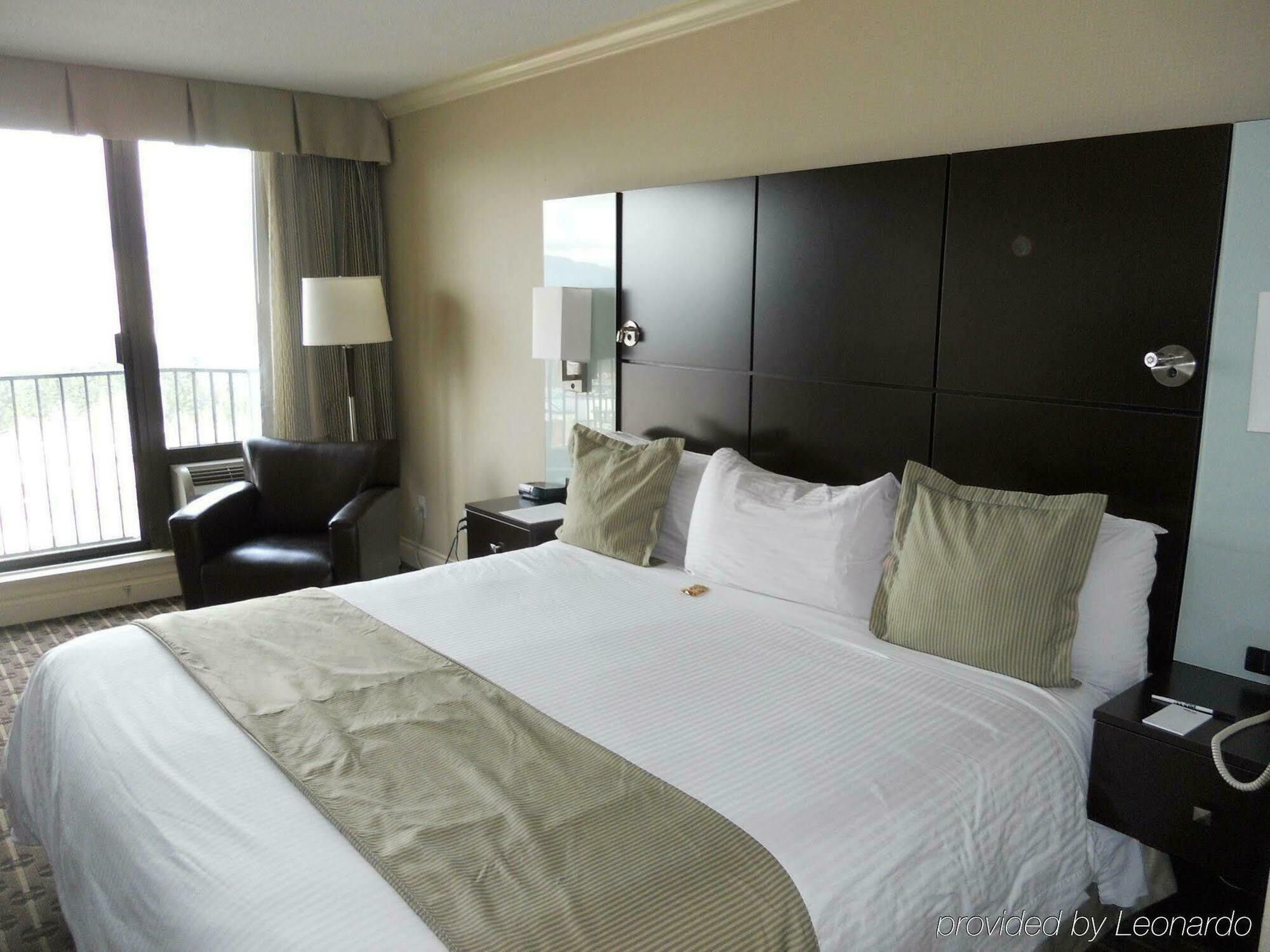 Park Inn & Suites By Radisson Vancouver Zewnętrze zdjęcie