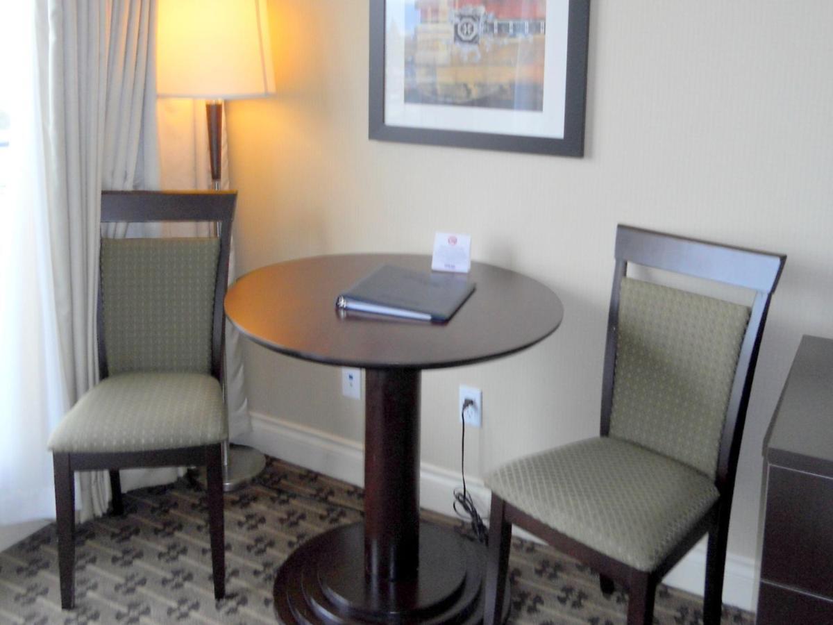 Park Inn & Suites By Radisson Vancouver Zewnętrze zdjęcie